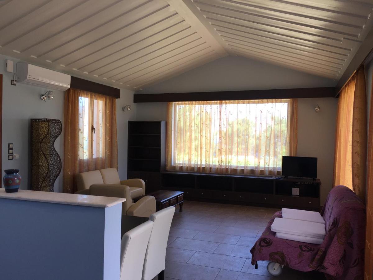 Aparthotel Apolafsi Lixouri Exterior foto