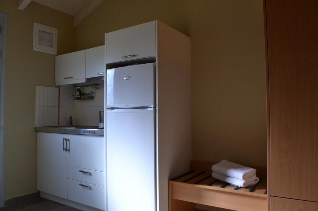 Aparthotel Apolafsi Lixouri Habitación foto