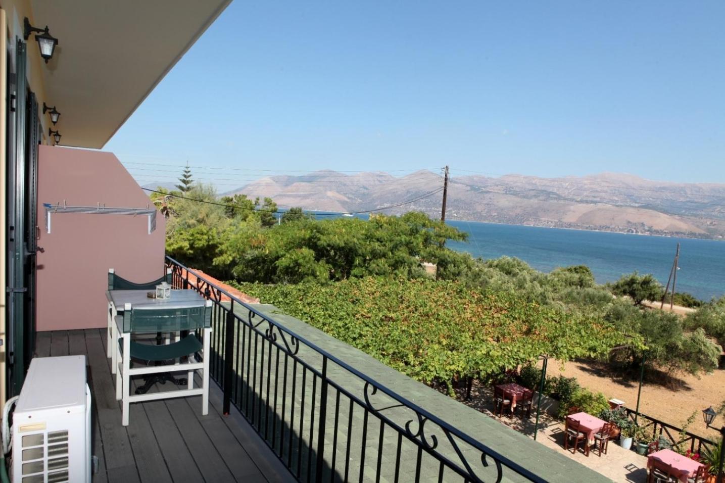 Aparthotel Apolafsi Lixouri Exterior foto